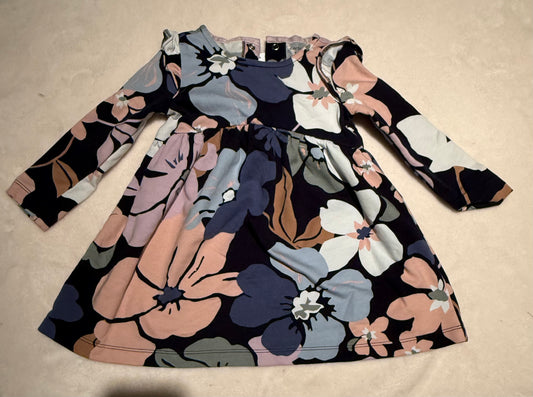 136 nwot carters 18 m dress