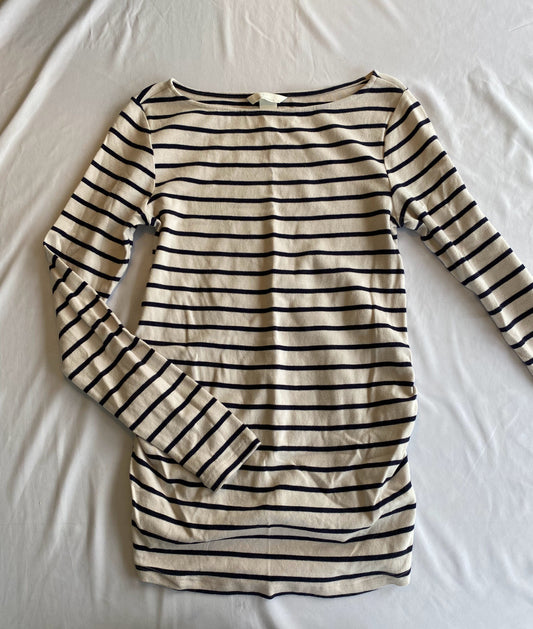 #113 H&M Maternity Long Sleeve Shirt M