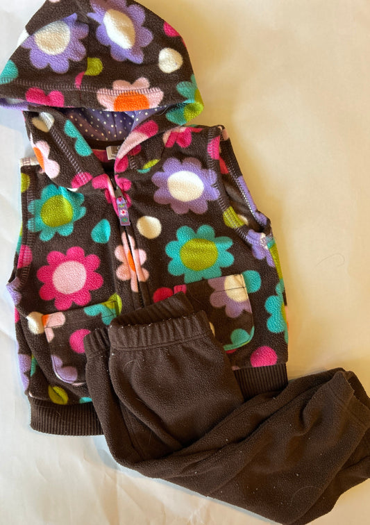 Seller # 35 2 piece set -fleece vest with matching pants 6 months Reduced!
