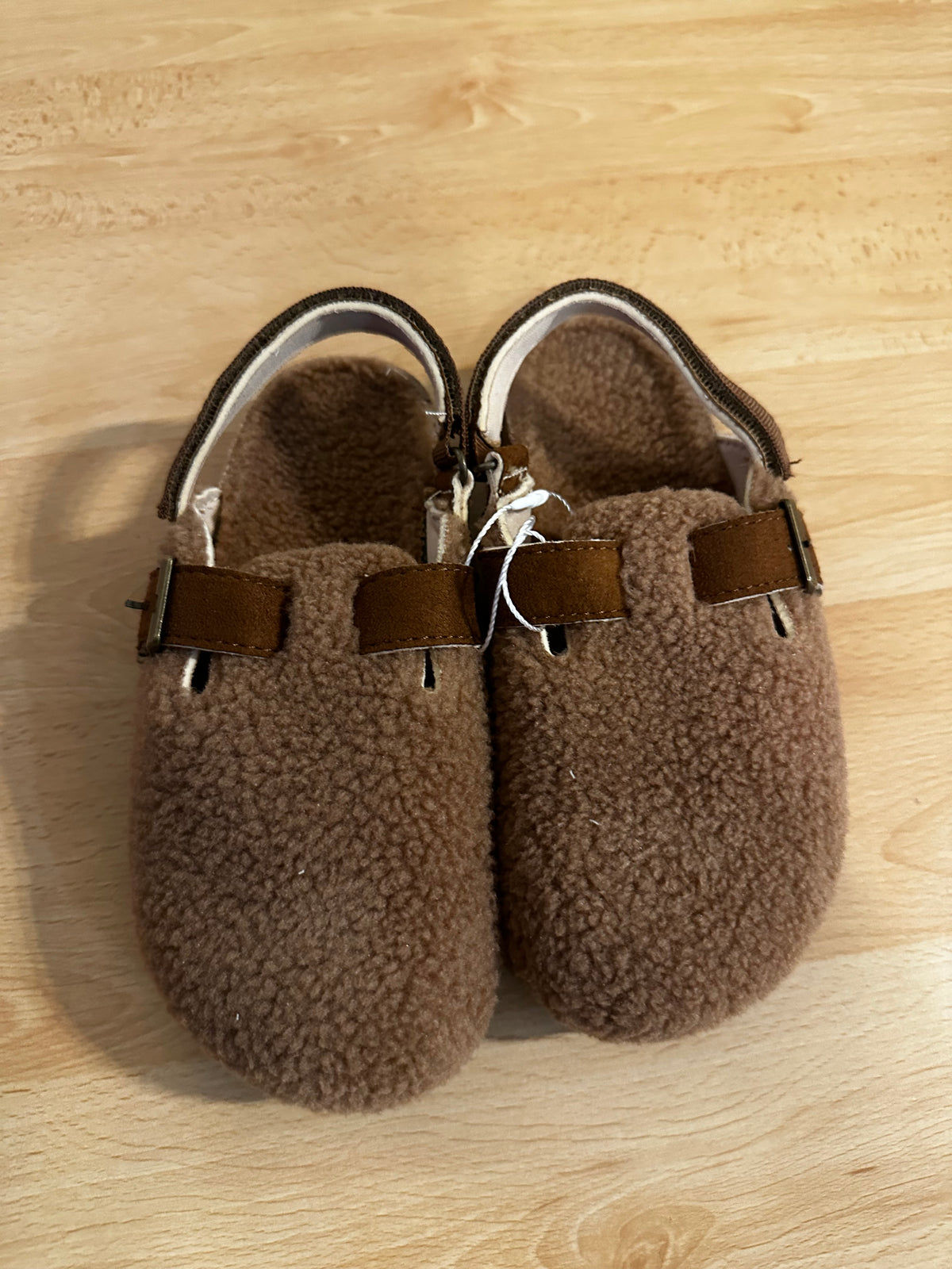 #171 Girl's Size 13 Marie Nicole Shoes- NWT
