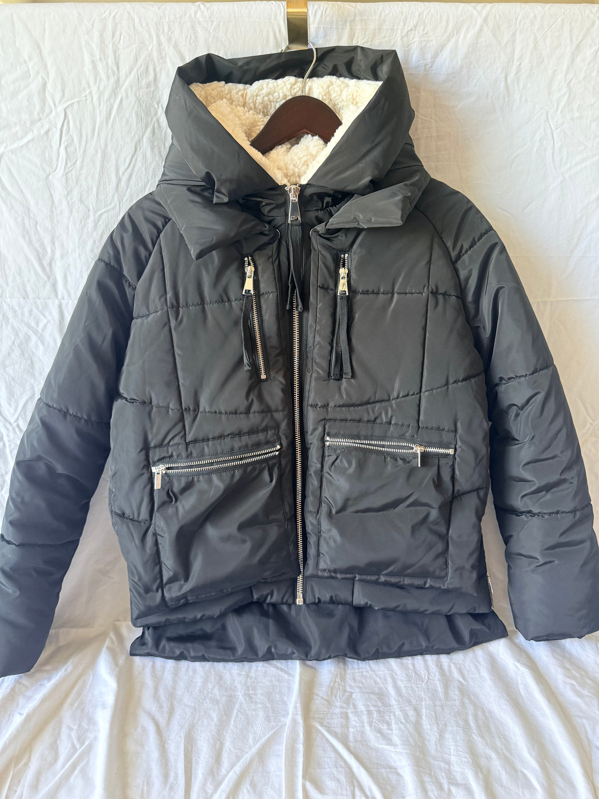 #143 7 For All Mankind hooded jacket women’s size medium