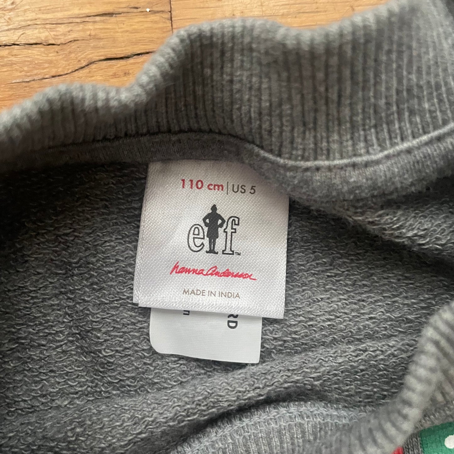 #116 Hanna Andersson Elf sweatshirt 5