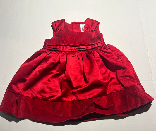 #98 Girls 12mo Dress