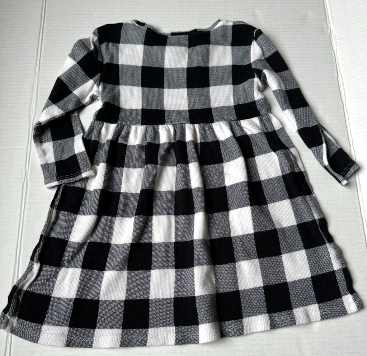 #93 Old Navy Black.& White Buffalo Check Plaid Dress Girls 4T