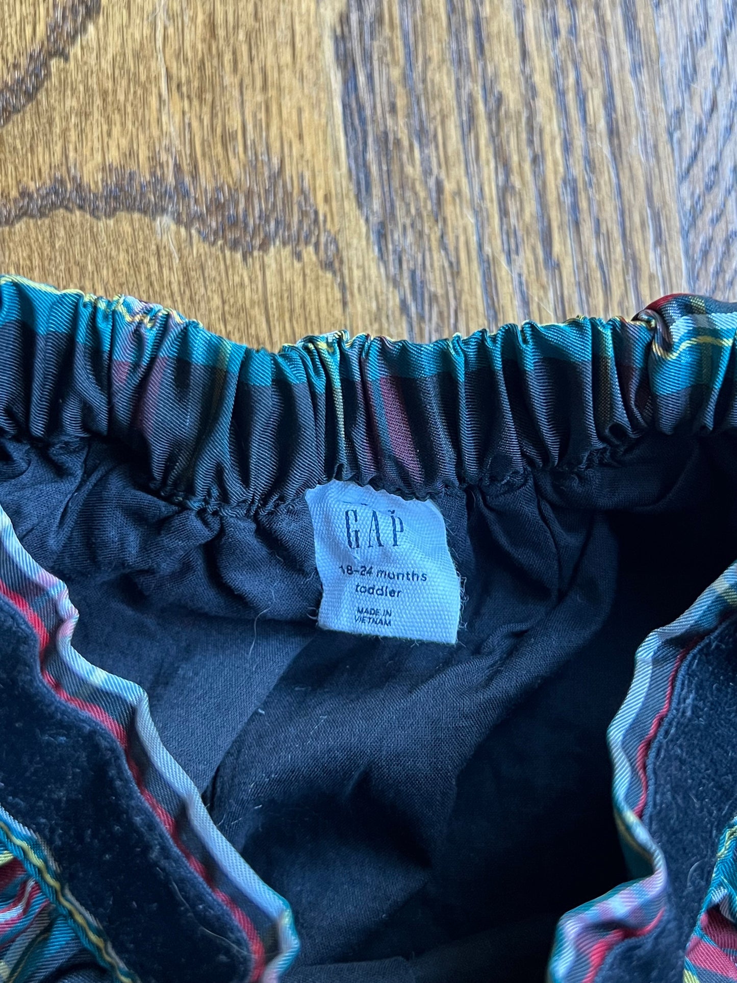 Seller #115 - REDUCED Gap Baby Girl 18-24M Plaid Skirt (Black, Red, & Green), VGUC