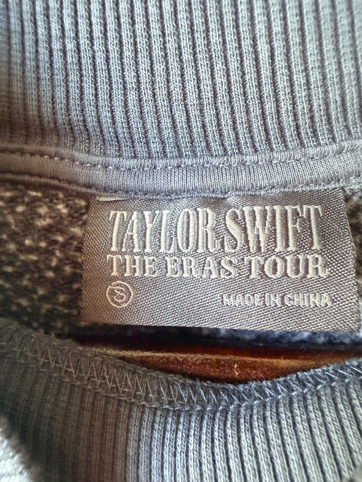 #143 Taylor Swift The Eras Tour mock-neck sweatshirt, women’s size small