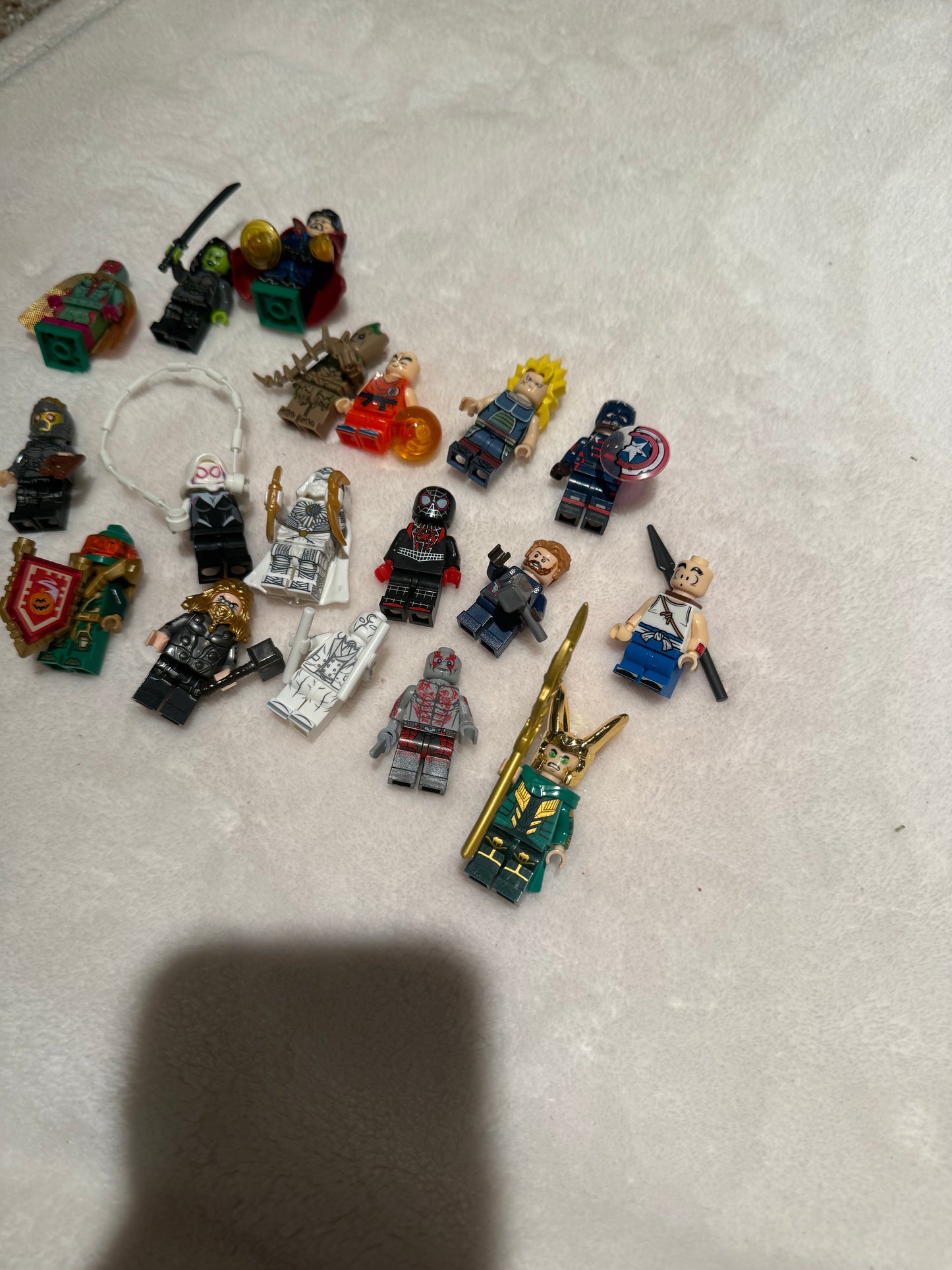 136 known popular  action figure as  legos