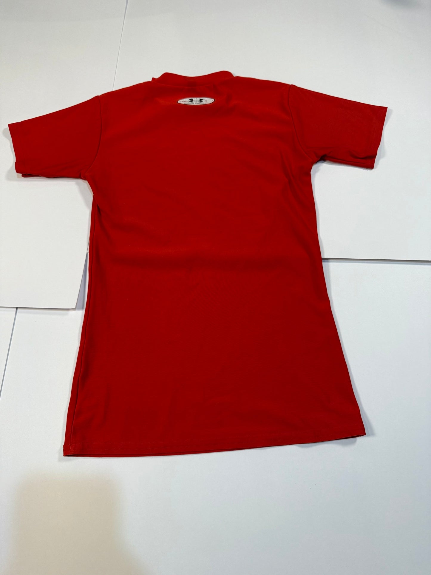 #180 Boys Youth Medium Under Armour Red Fitted Heatgear
