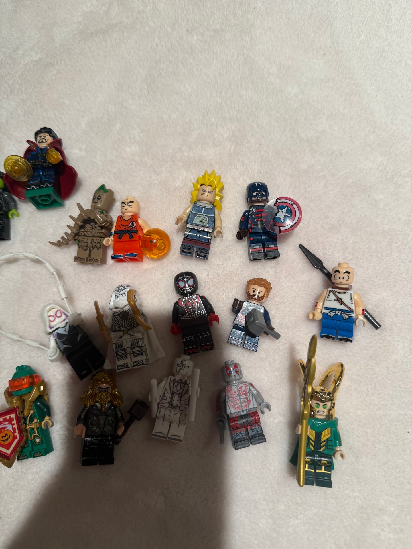 136 known popular  action figure as  legos