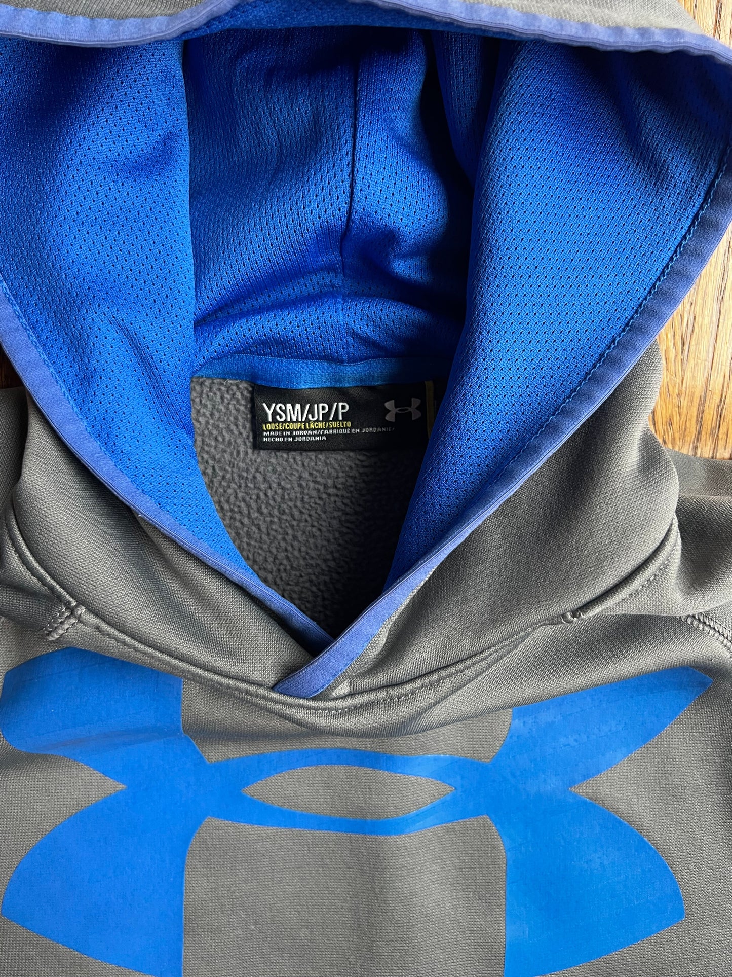 Seller #115 - REDUCED Under Armour Boys Size Small Hoodie (Gray & Blue), VGUC