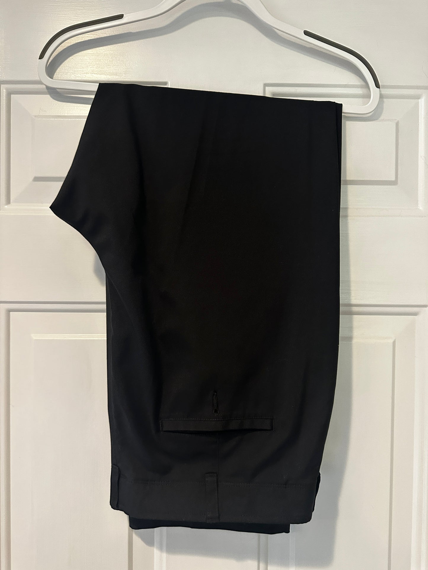 #33 REDUCED Men's PGA Tour black golf pant size 40x32
