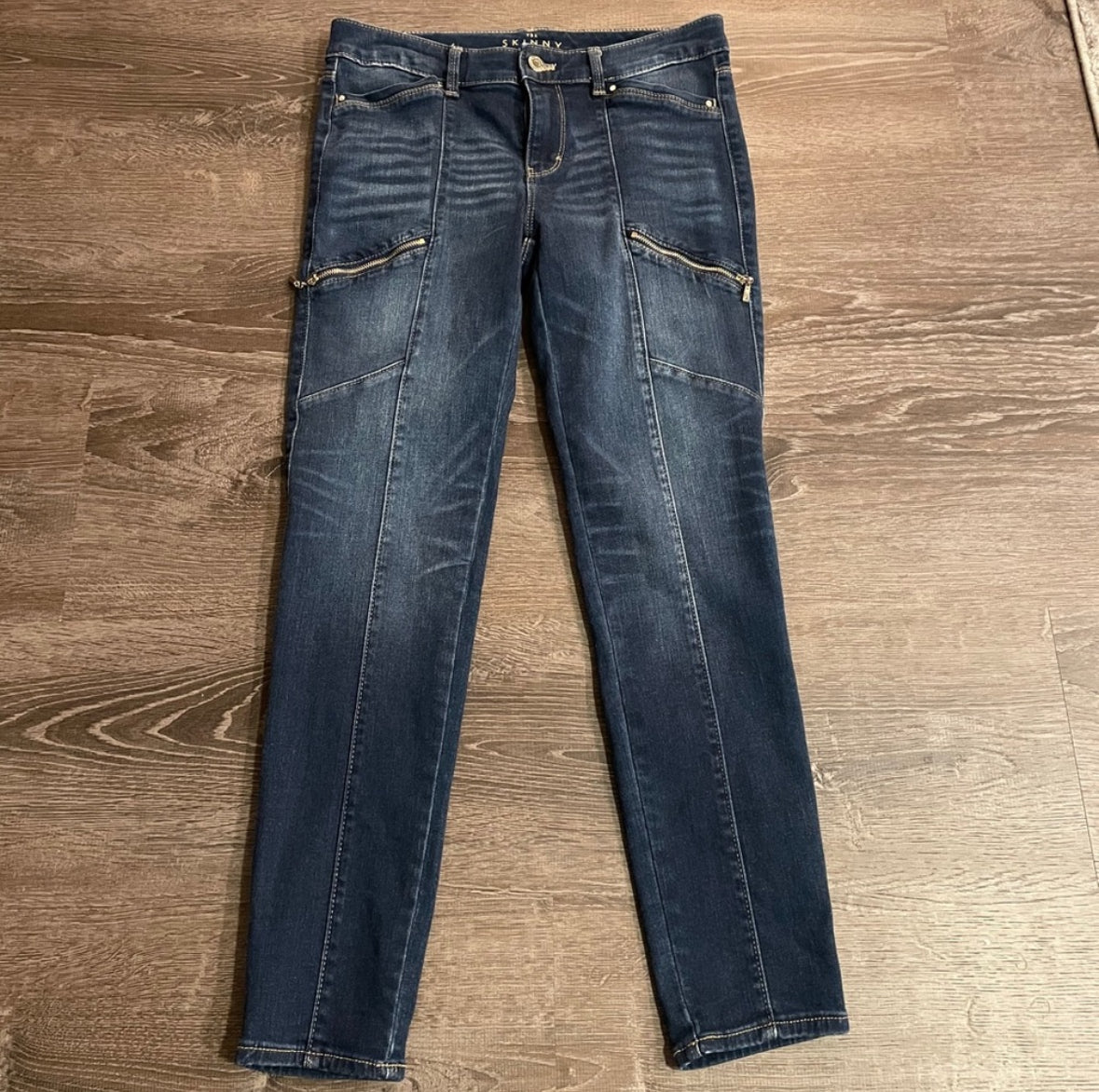 NWOT WHBM Skinny Ankle Jean | Size 4
