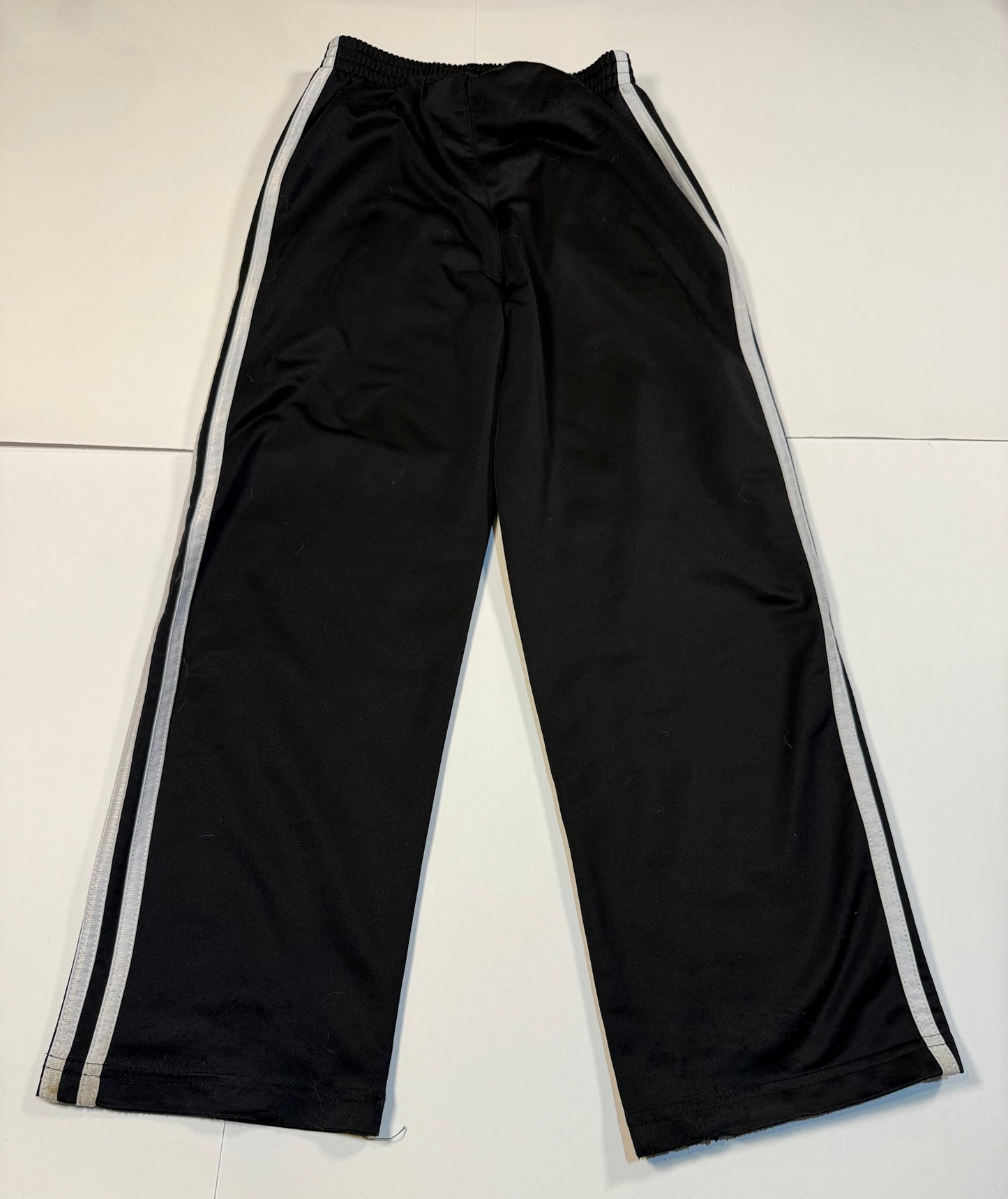#180 Boys 7X Adidas 3 stripe black pant