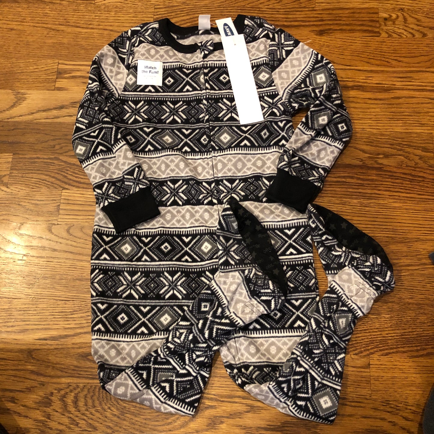 NWT Old Navy (4T) Fleece Zip Up Onsie Pajamas