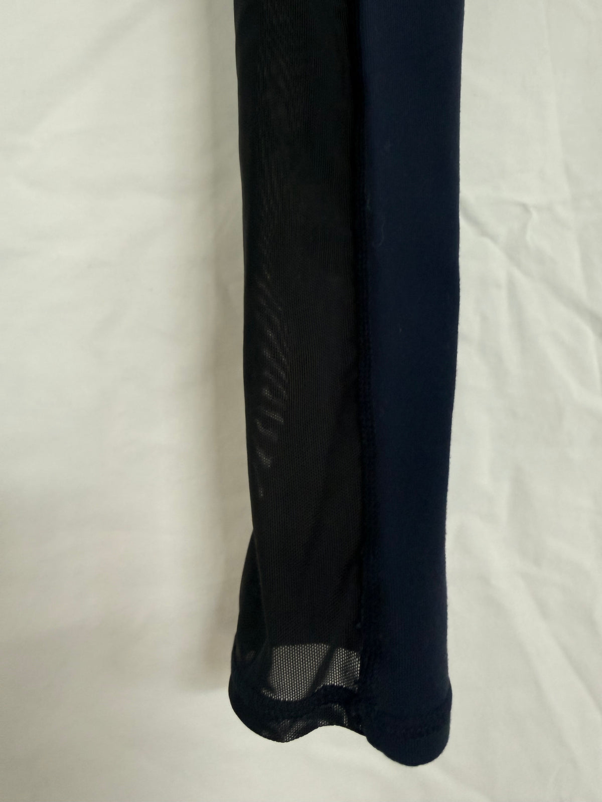 #143 Athleta navy/black leggings women’s size small (s)