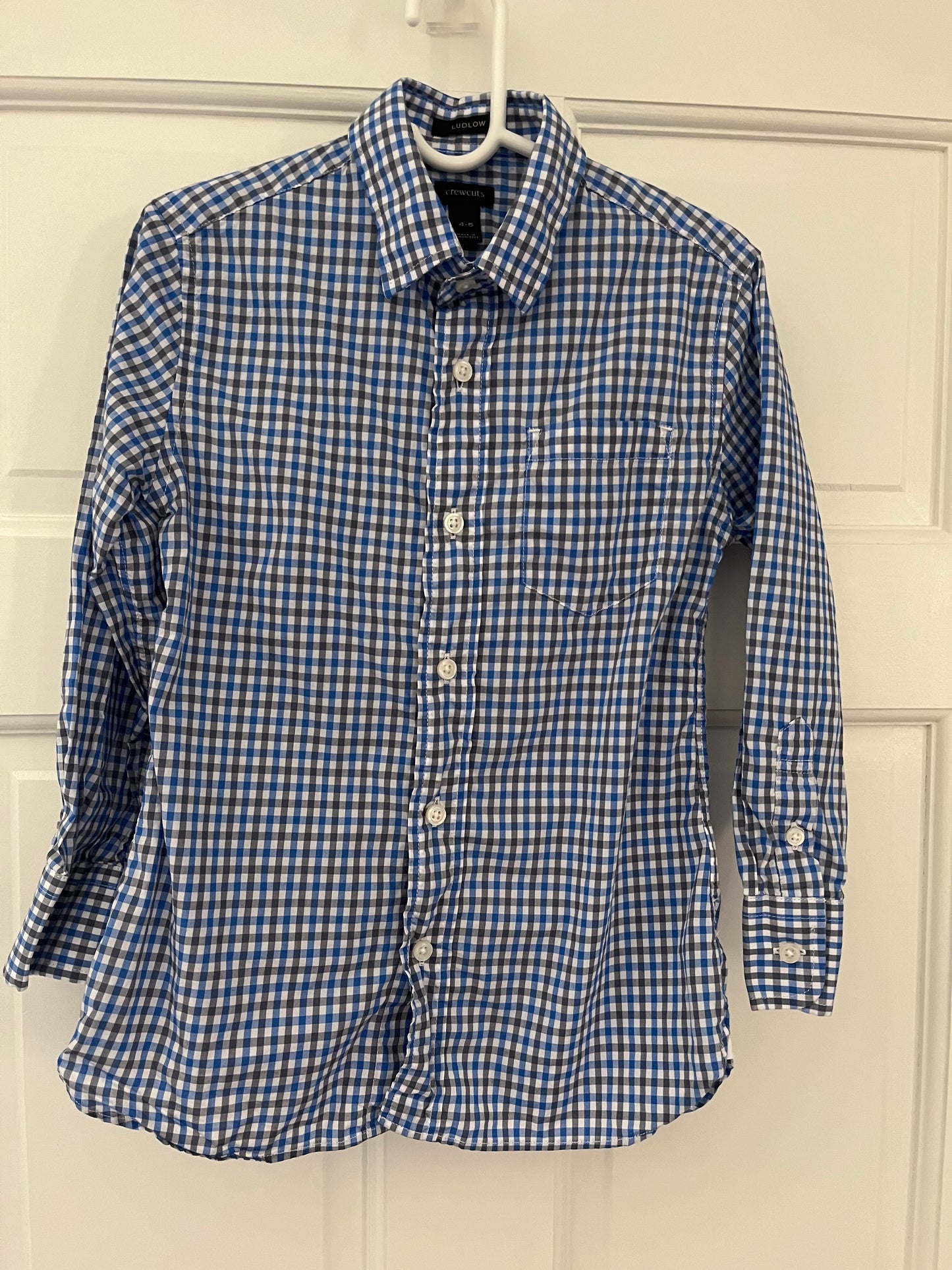 Boys Size 4 Boys size 5 (4-5) Crewcuts Collared button down shirt blue black white PPU Evendale 45241