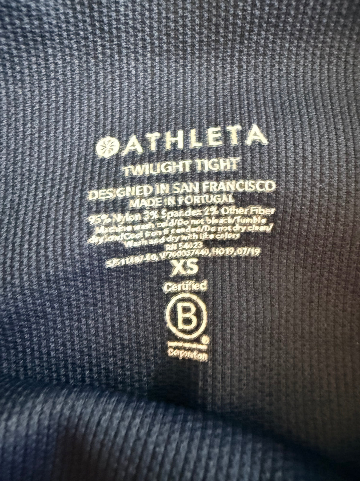 #143 Athleta navy twilight leggings women’s size XS