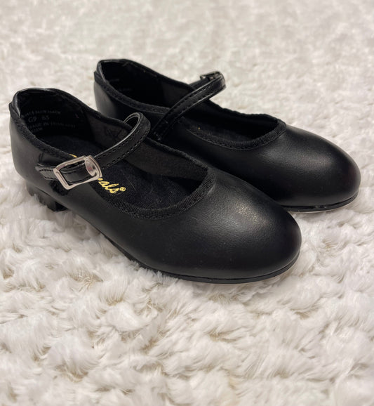 Size 8 black Tap shoes VGUC