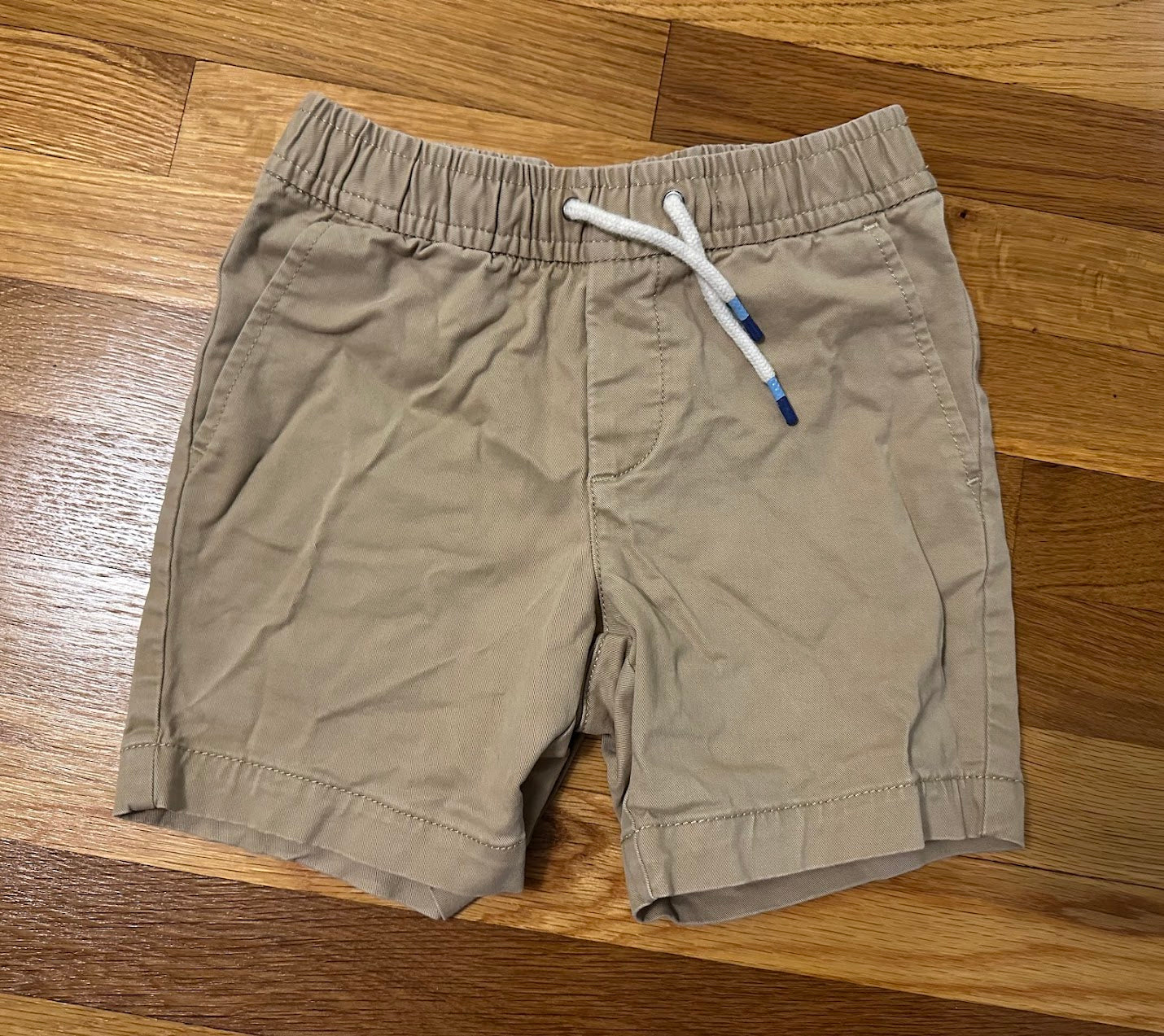 Seller #25 Gap Kids boys size Small khaki shorts