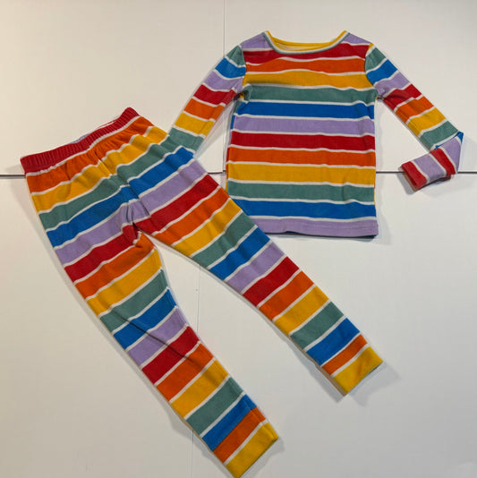 #180 Girls 5 Cat & Jack Rainbow Fleece Pajama