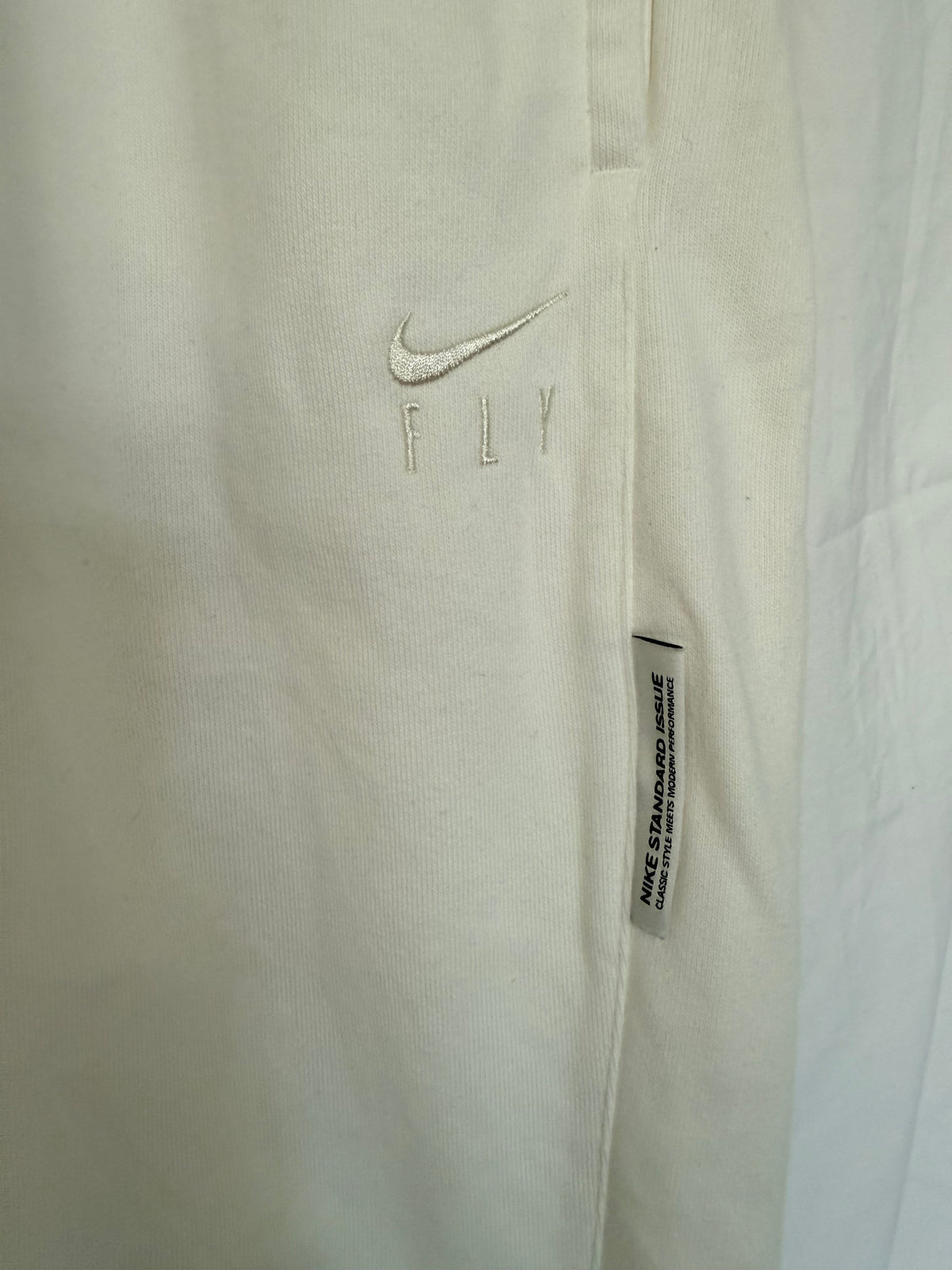 #143 Nike Fly cream sweatpants women’s size Small (S)