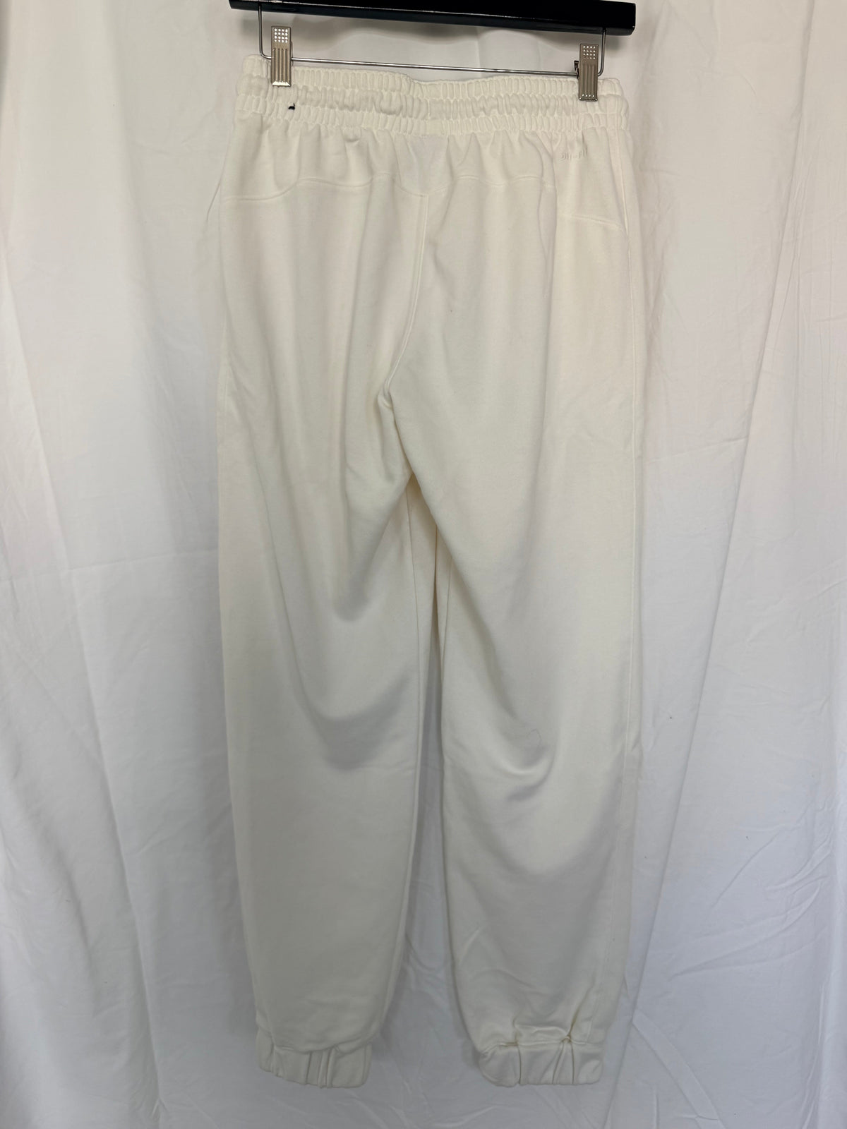 #143 Nike Fly cream sweatpants women’s size Small (S)