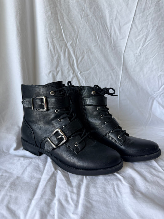 #143 Unisa black moto boot women’s size 8.5