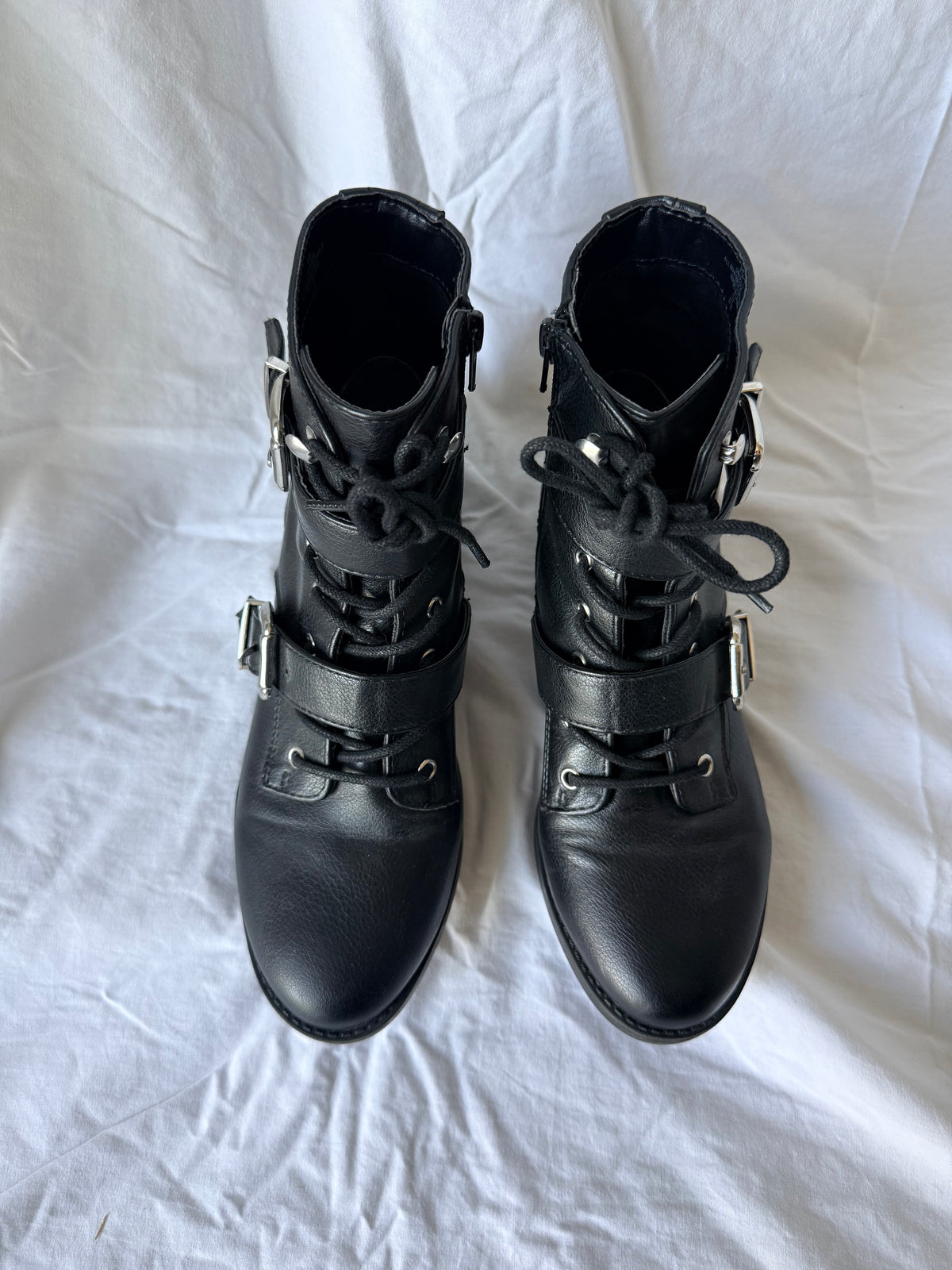 #143 Unisa black moto boot women’s size 8.5