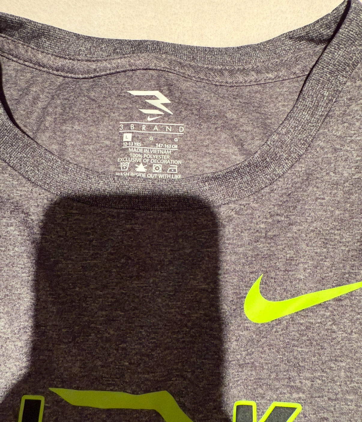 136 EUC Nike drifit tshirt boys l