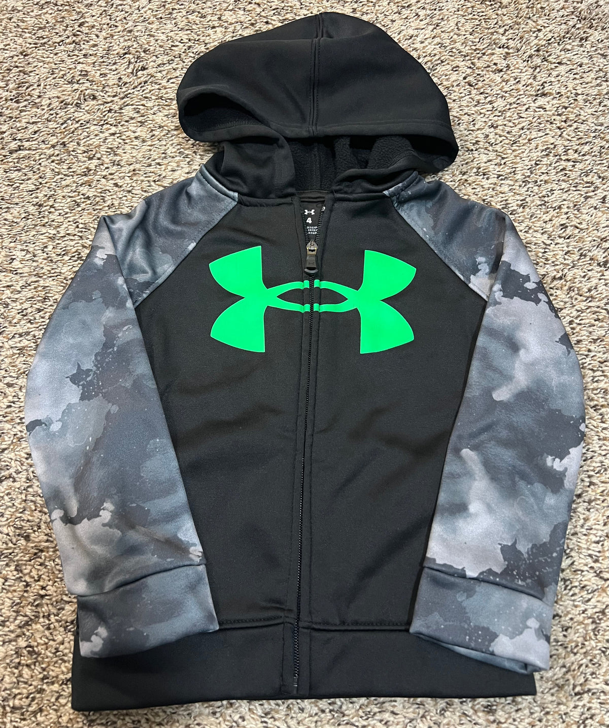 Seller #184 - Boys Size 4 Under Armour UA black and camo  zip up sweatshirt