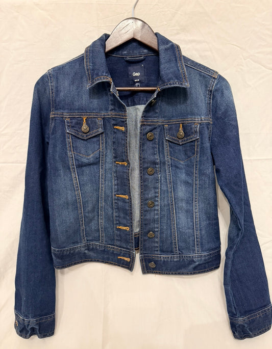 #143 Gap jean jacket women’s size XS