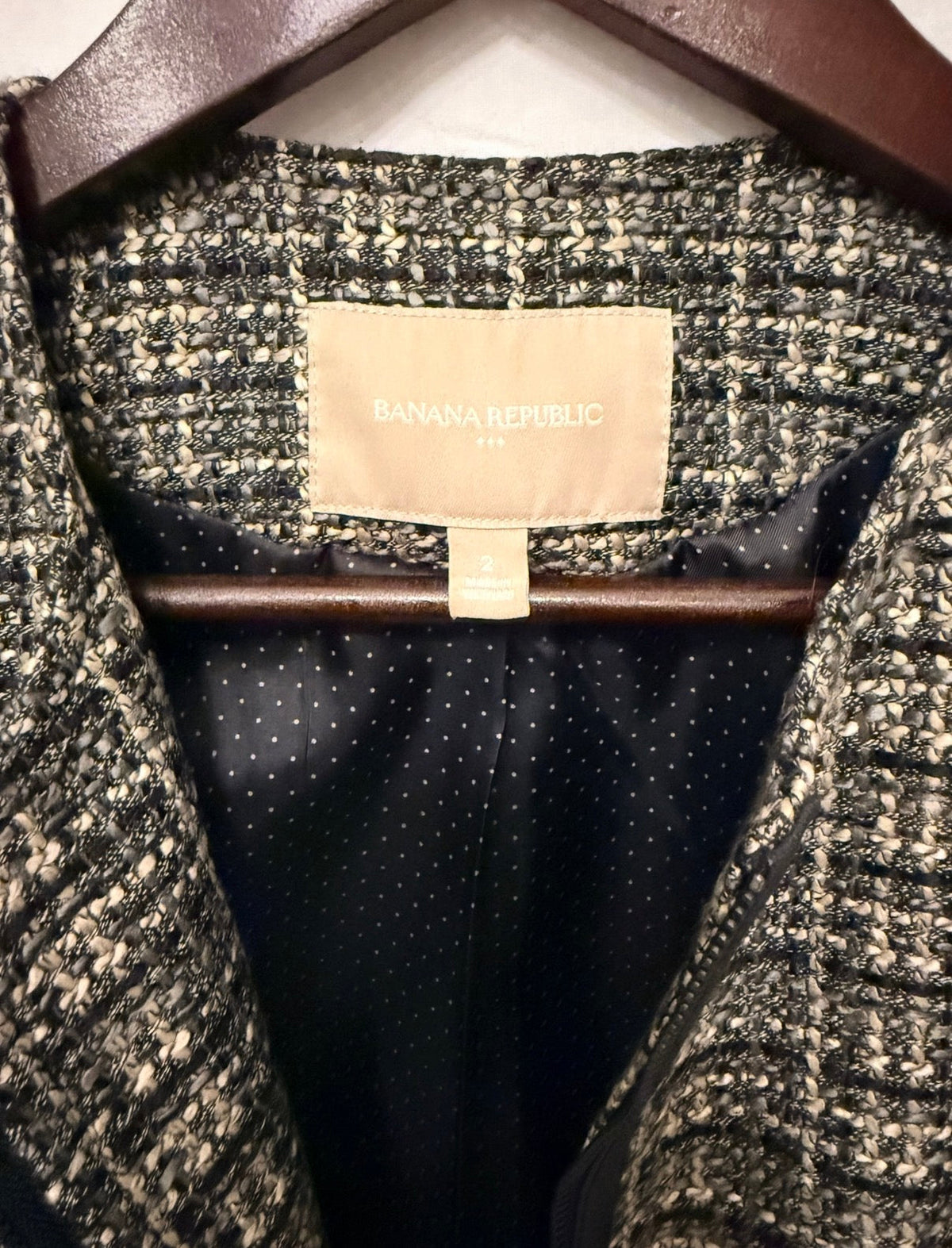 #143 Banana Republic tweed zip-up jacket women’s size 2