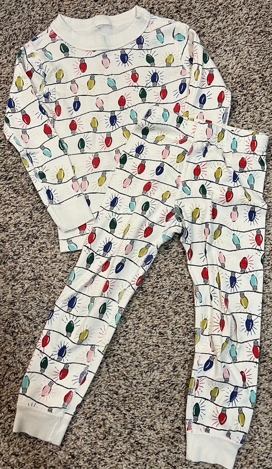Seller #184 - Boys Size 4 - 100 Hanna Andersson holiday Christmas lights pajamas