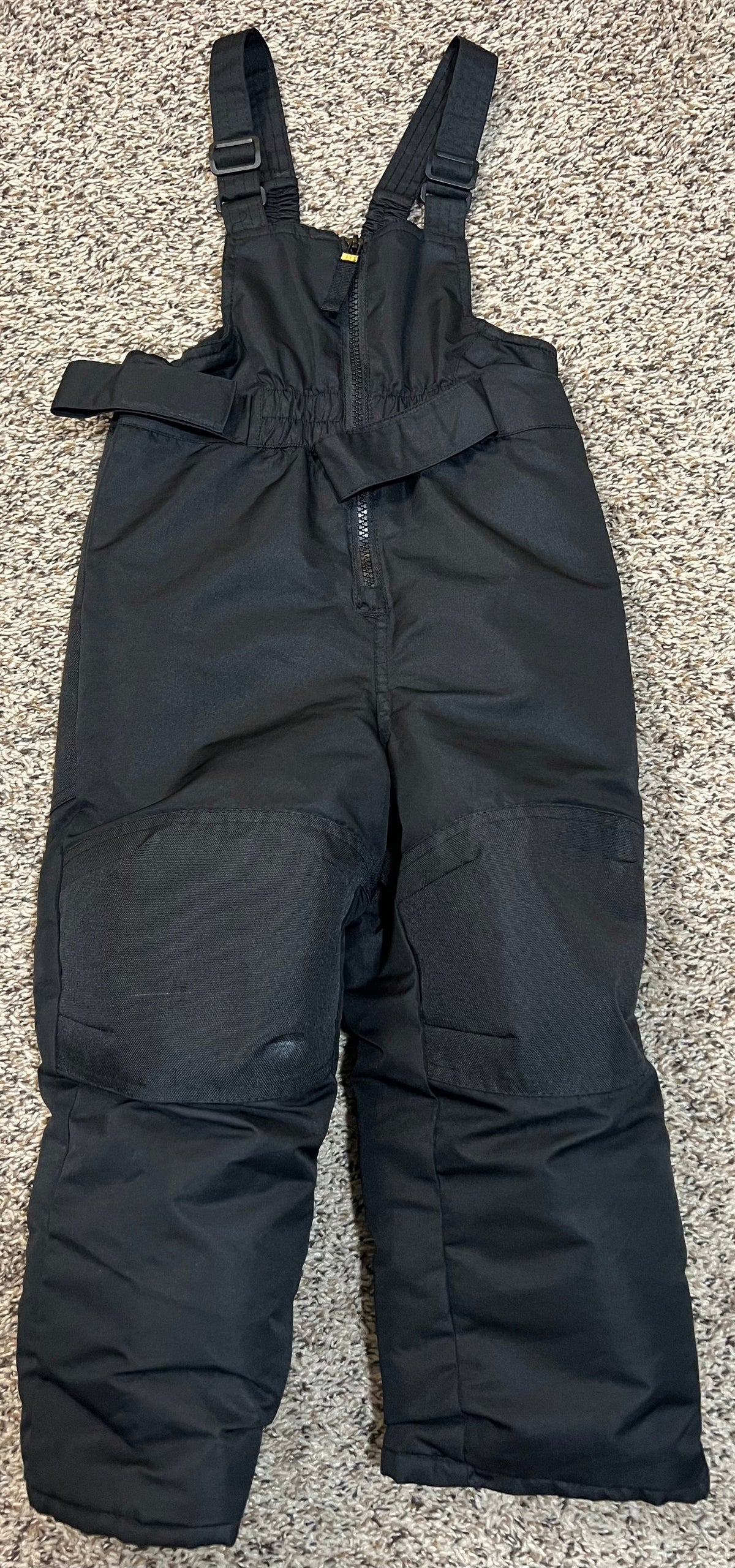 Seller #184 - Boys 3T Cat & Jack Black Snow pants bib- VGUC
