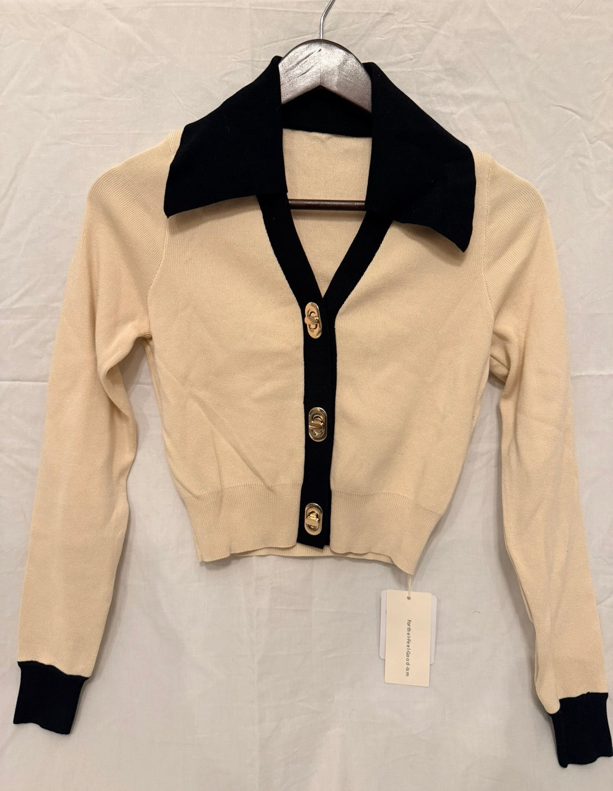 #143 Commense collared cardigan cream & black, women’s size S