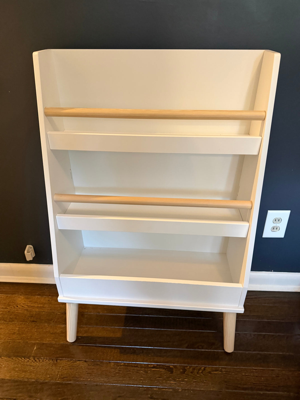 #117, Pillowford modern white 3 shelf bookshelf, VGUC