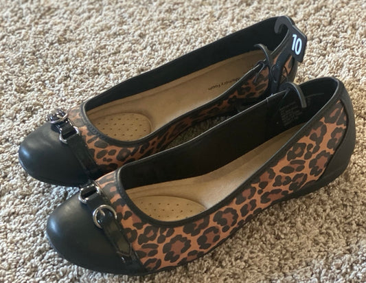 #77 NWT Leopard Slip-Ons, Size 10