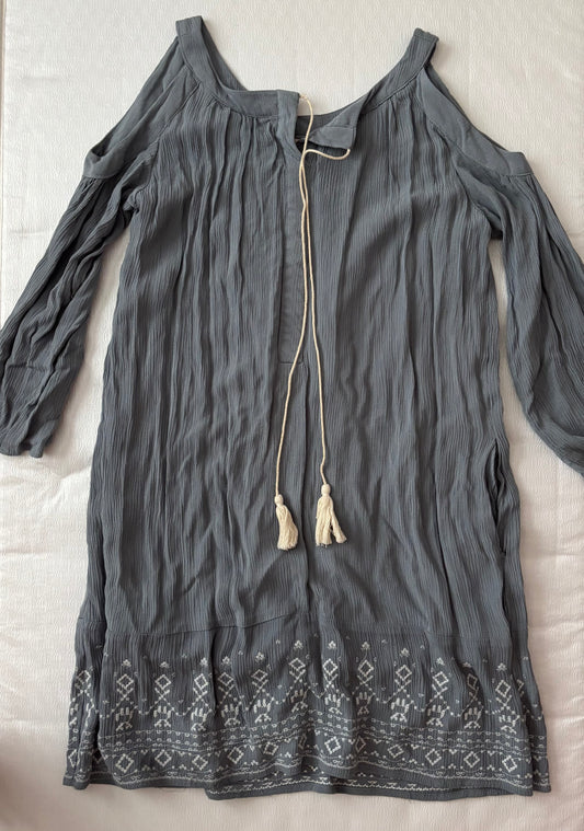 #70 women's dusty blue dress size small