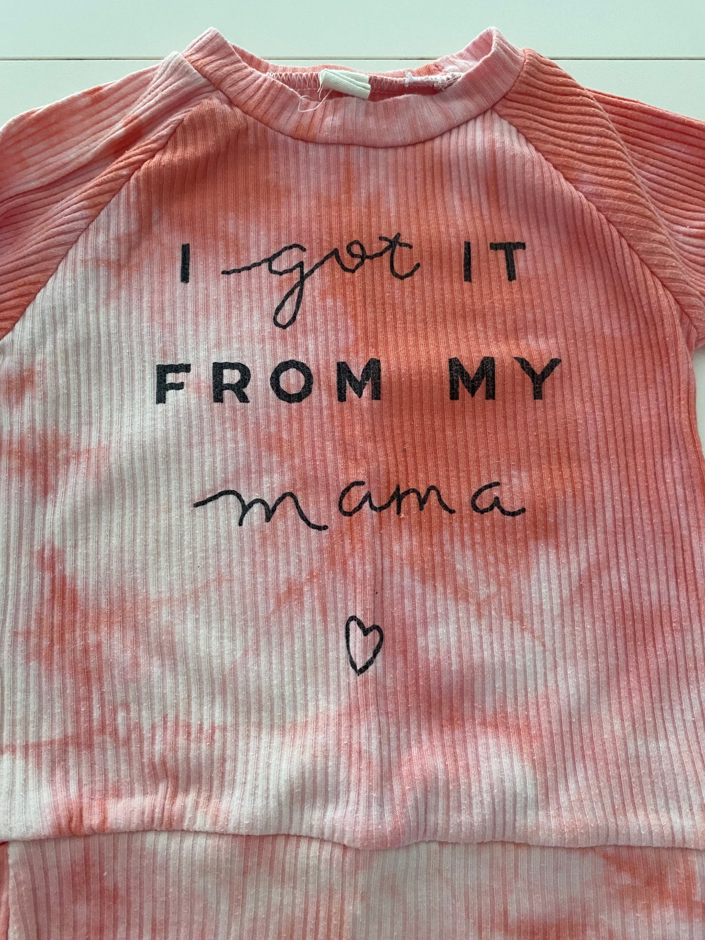 #117- Girls 3T, Boutique pink tie dyed ribbed ‘I got it from my momma’ set, VGUC