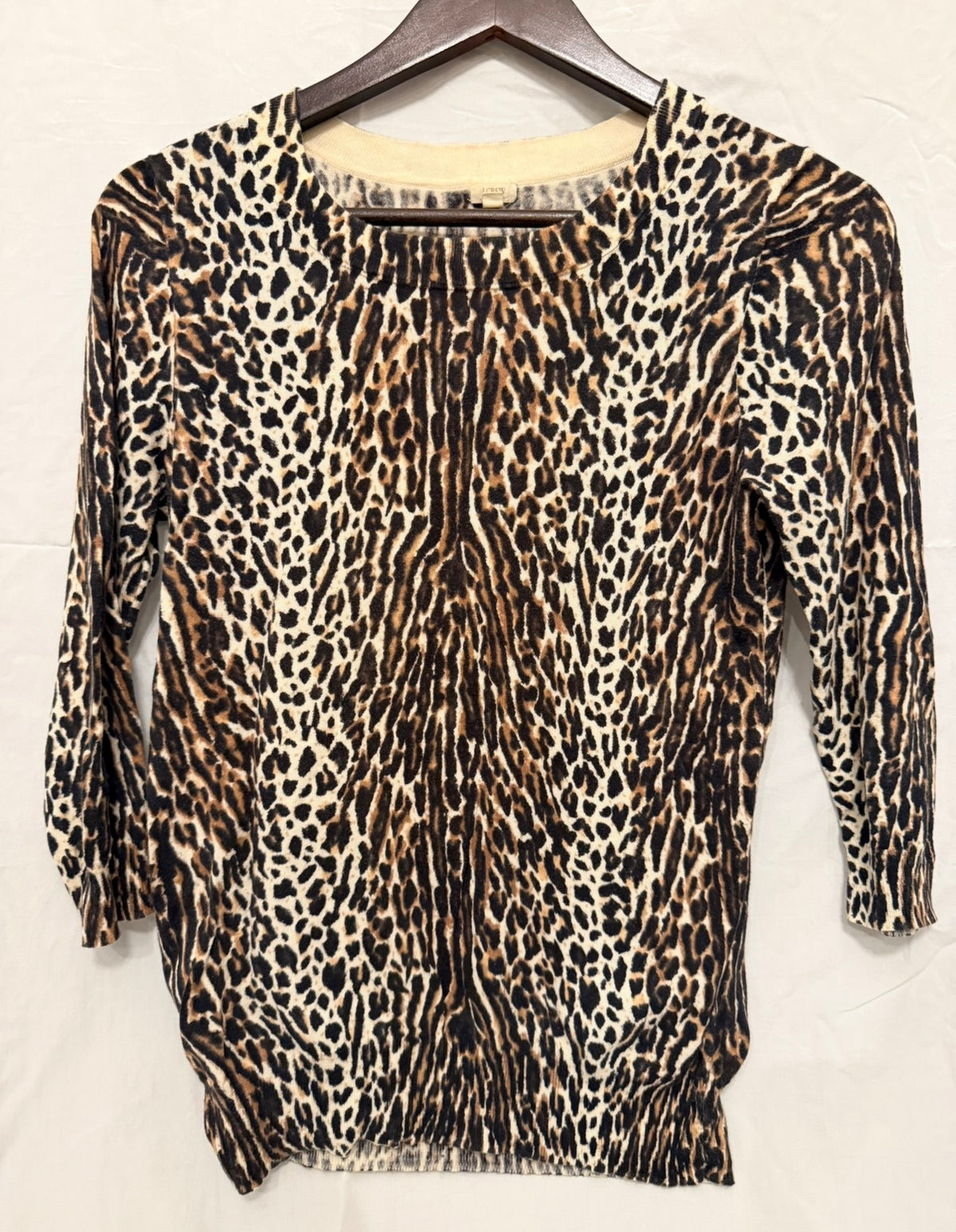 #143 J.Crew leopard print 3/4 quarter sleeve sweater women’s size small