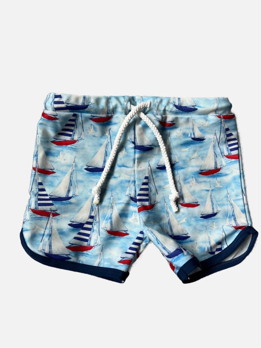 Boys swim trunks, 2T, VGUC