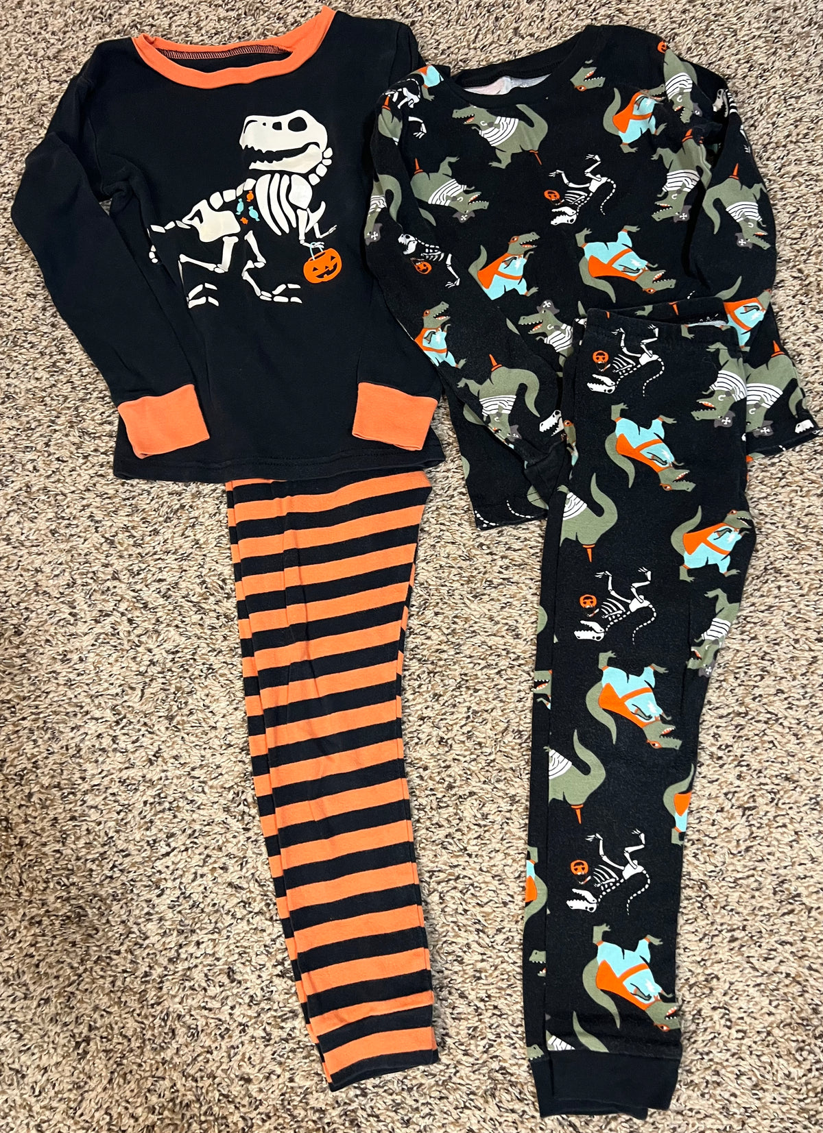 Seller #184 - Boys 5T - Set of Halloween pajamas