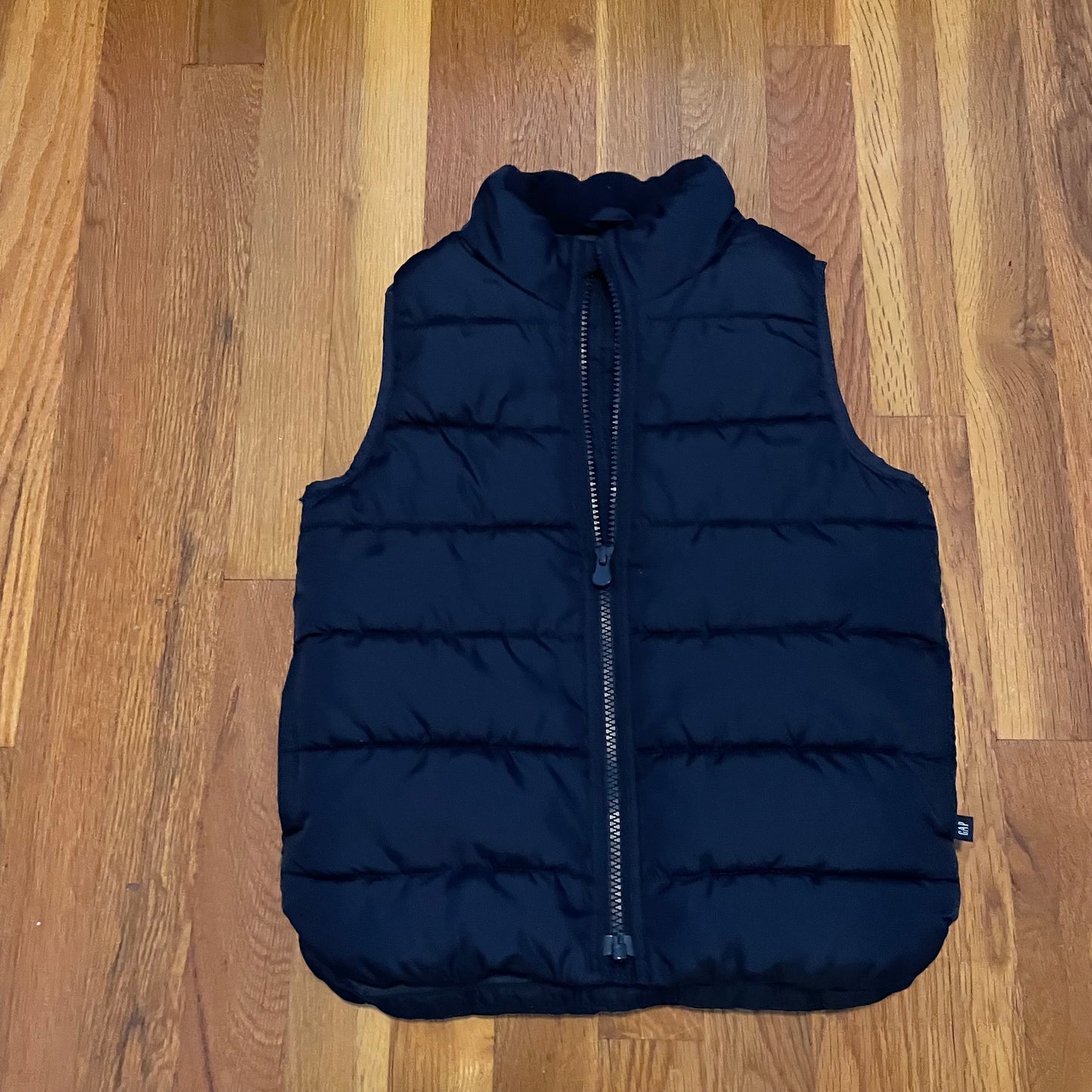 #116 Boys GAP Navy blue puffer vest 5