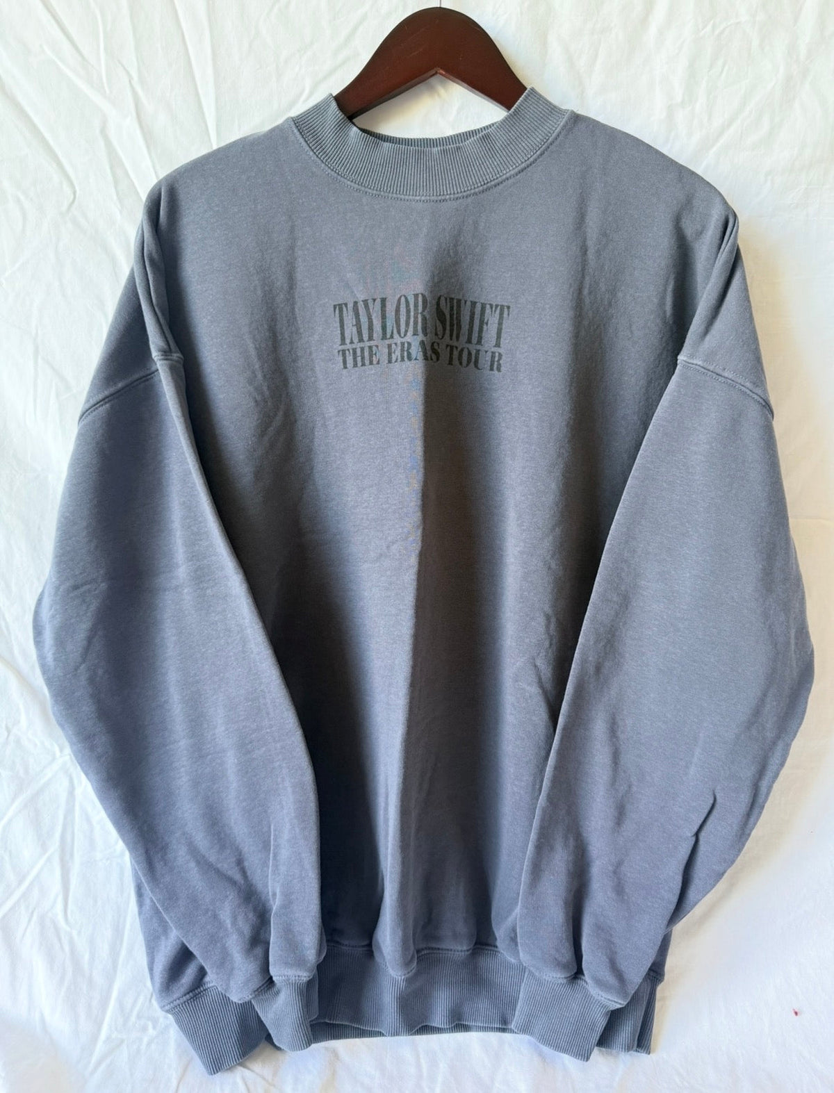 #143 Taylor Swift The Eras Tour mock-neck sweatshirt, women’s size small