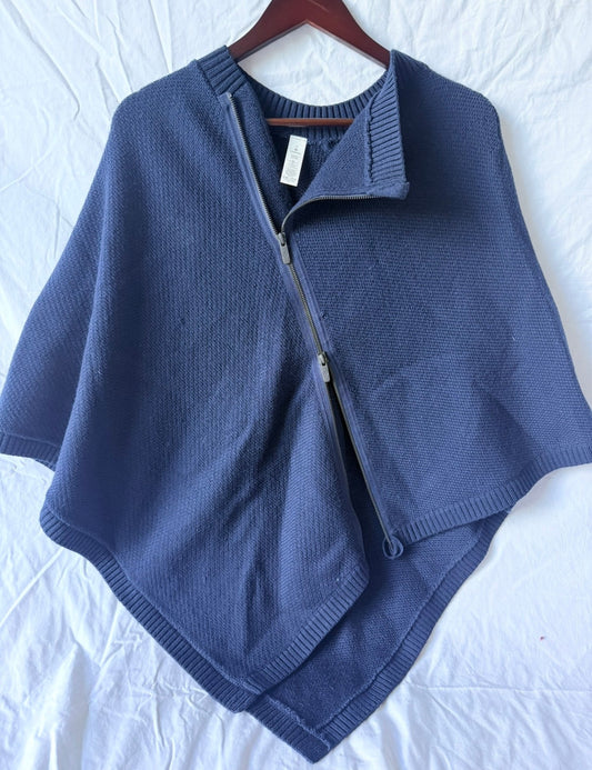 #143 Lululemon zippered blue knit poncho/shawl women’s one-size fits all