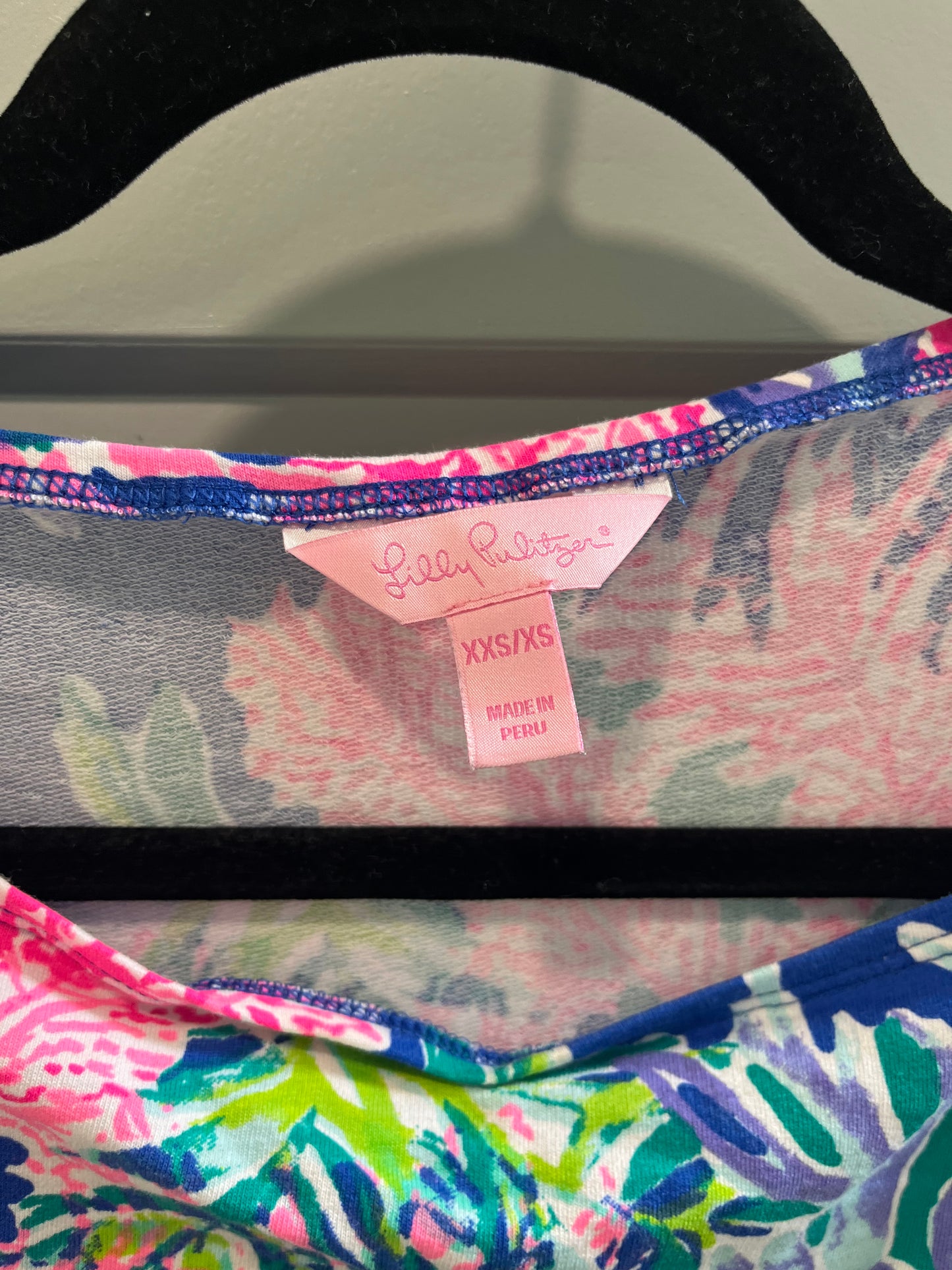 137 Lilly Pulitzer XXS/xs poncho LN