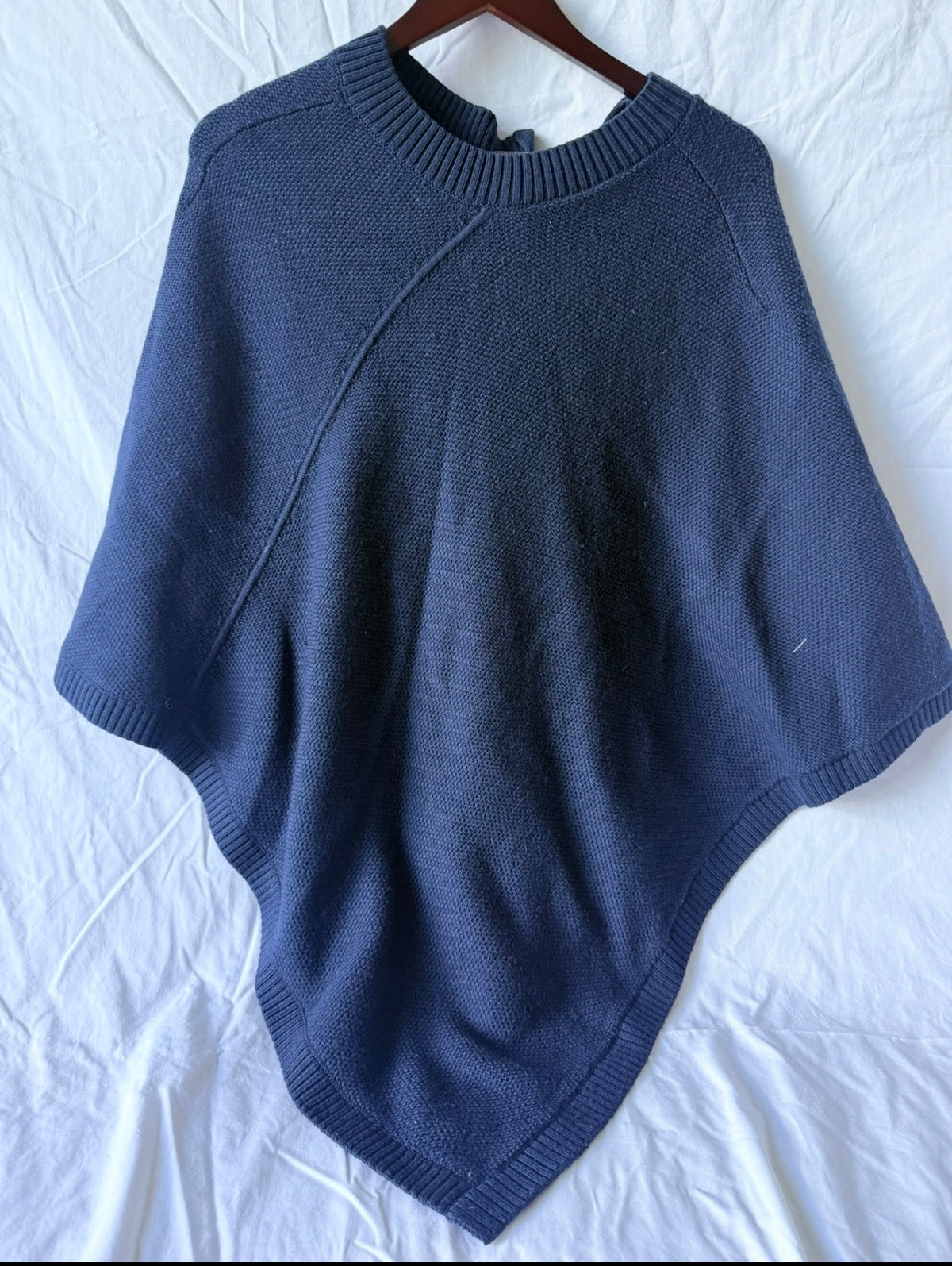 #143 Lululemon zippered blue knit poncho/shawl women’s one-size fits all