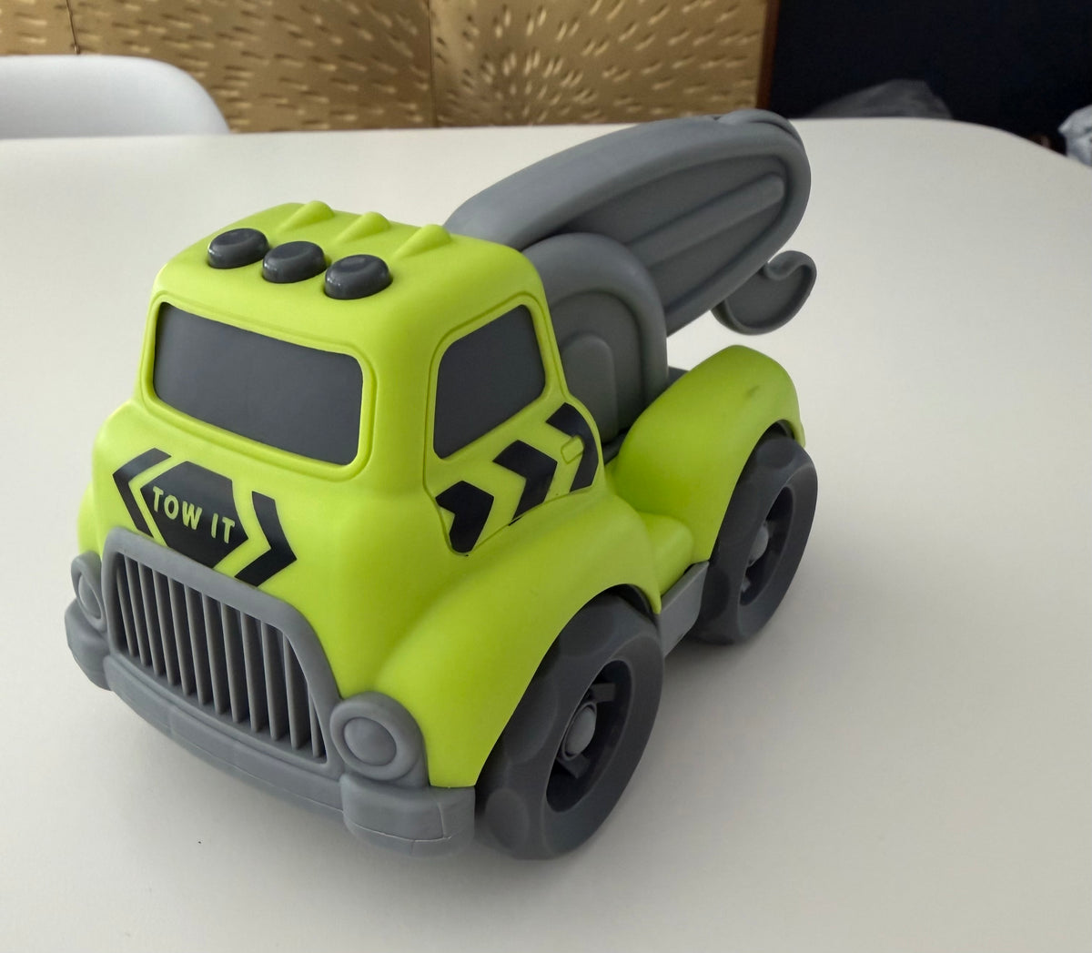 #117, Kid Galaxy Tow Truck, EUC