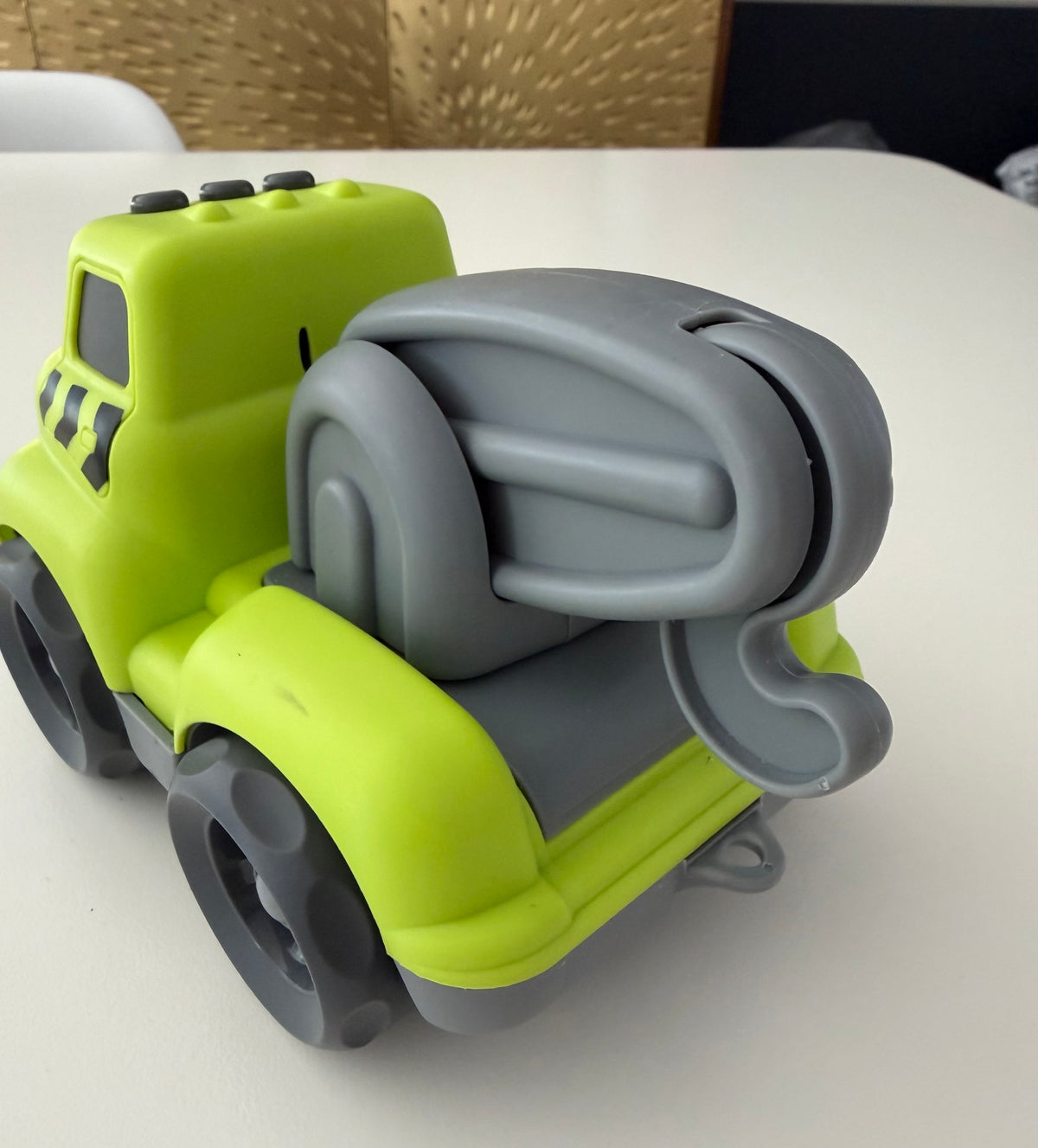 #117, Kid Galaxy Tow Truck, EUC