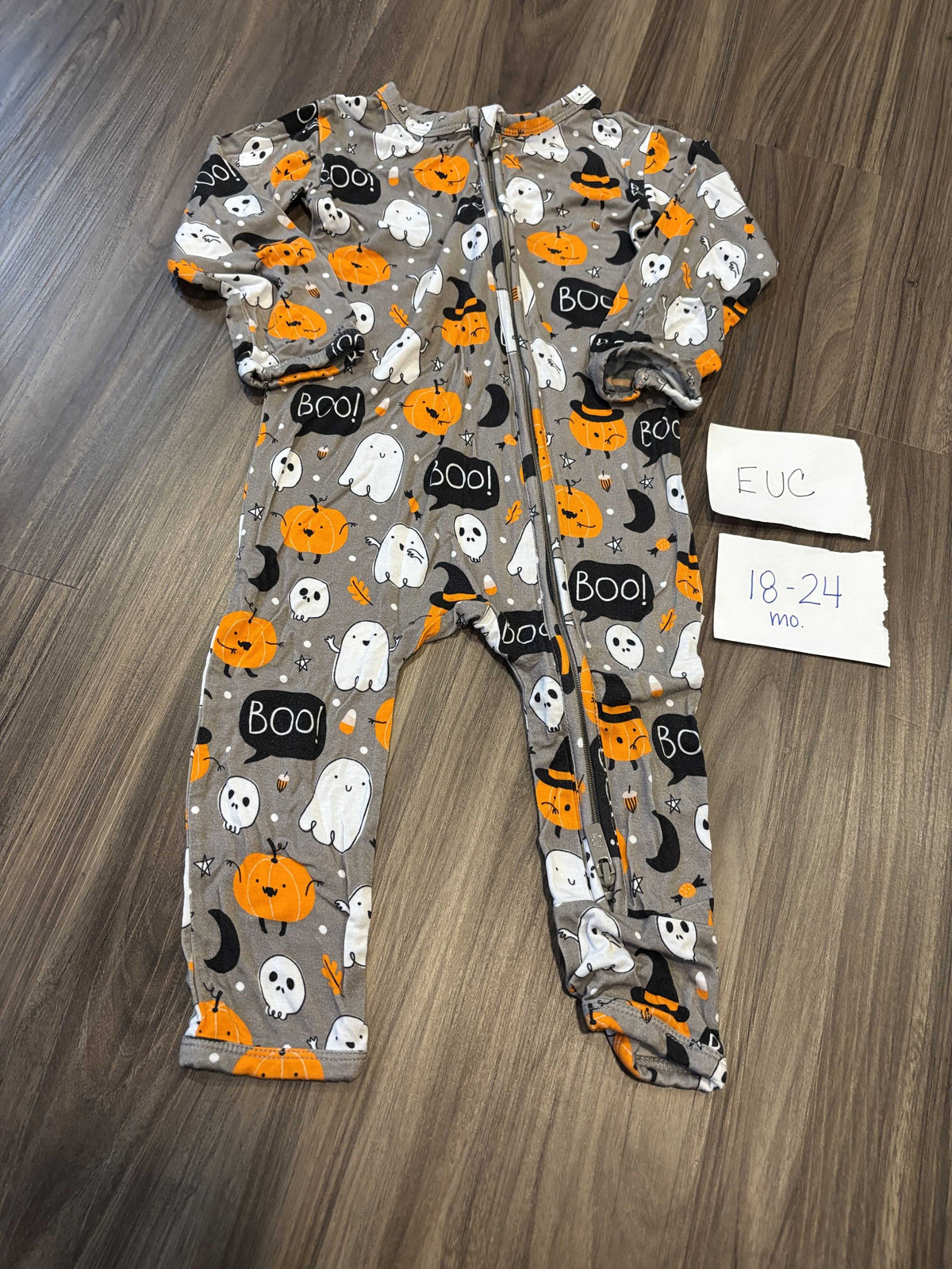 #138 - 18-24 Mo EUC Bamboo (Bums & Roses) halloween Romper